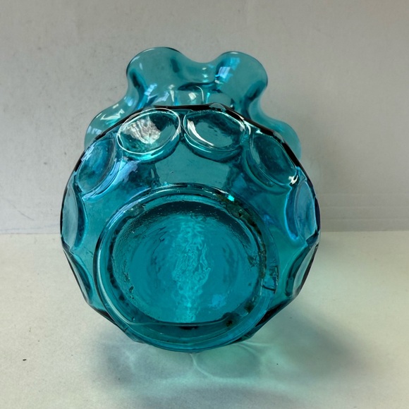 Vintage Fenton Flute and Dot Turquoise Teal Blue Glass Vase - Picture 5 of 8